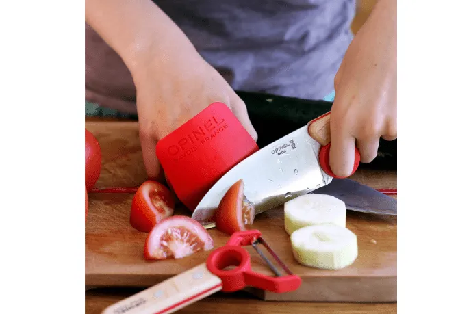 Le Petit Chef Knife, Peeler, and Finger Guard Box Set