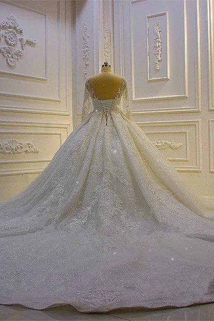 Luxury Long Ball Gown Lace Appliques Wedding Dress with Sleeves