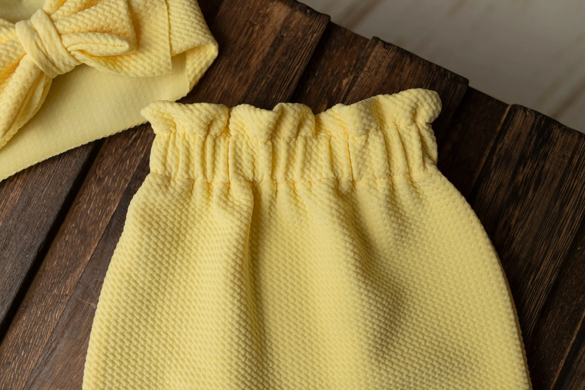 SET Pants and Bow Headband - Baby Yellow